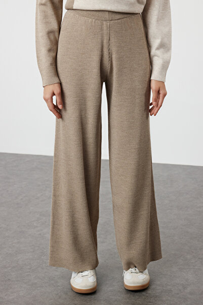 Trendyol Modest Mink Color Blocked Φούτερ-Πλεκτό Παντελόνι Πλεκτό κάτω-Τοπ Σετ TCTAW24US00059