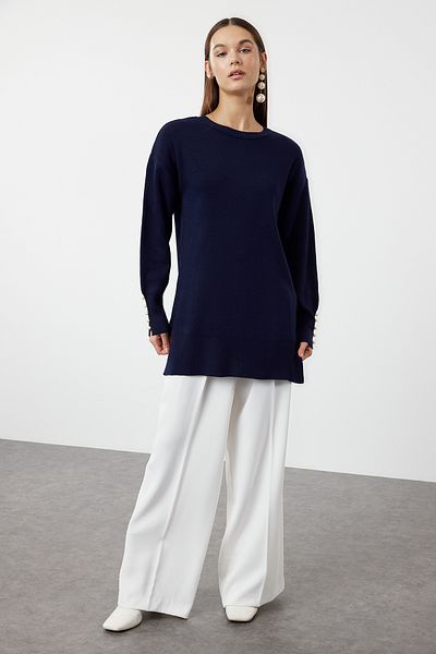 Trendyol Modest Marineblauer Pullover mit Perlendetails TCTAW25AK00007