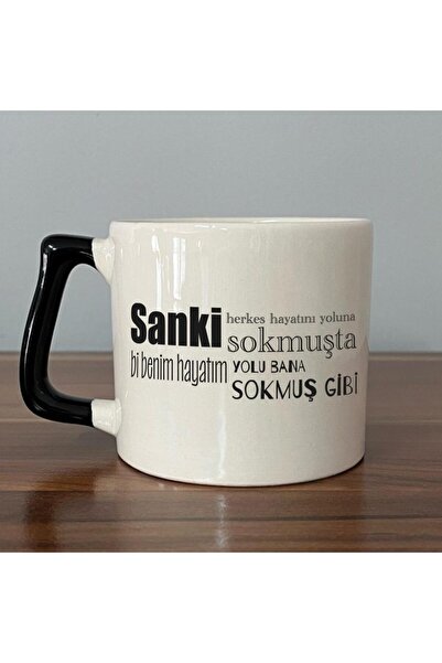 Kırtasiye Ofisi كوب على شكل حرف D بمقبض أسود مطبوع عليه عبارة "كل شخص يسير عل...