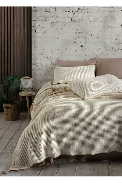 Dantela Drina Beige Double Tufted Bed Set