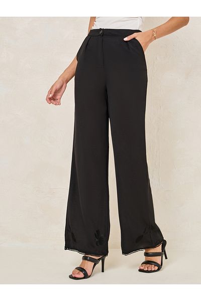 Styli Embroidery Detail Straight Fit Pants