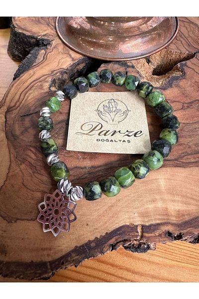 parze doğaltaş Jade Special Cube Cut Bracelet