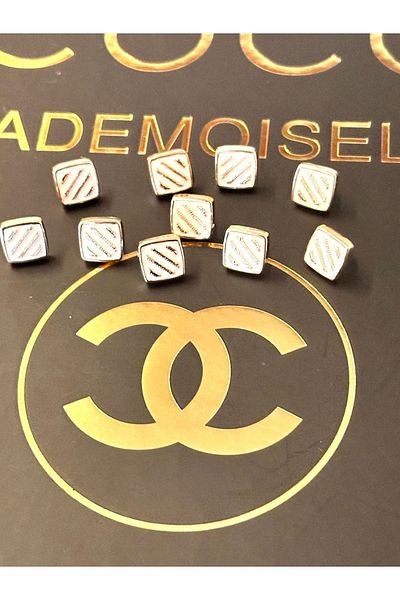 ODDA TASARIM ATÖLYESİ Square white enamel blouse button