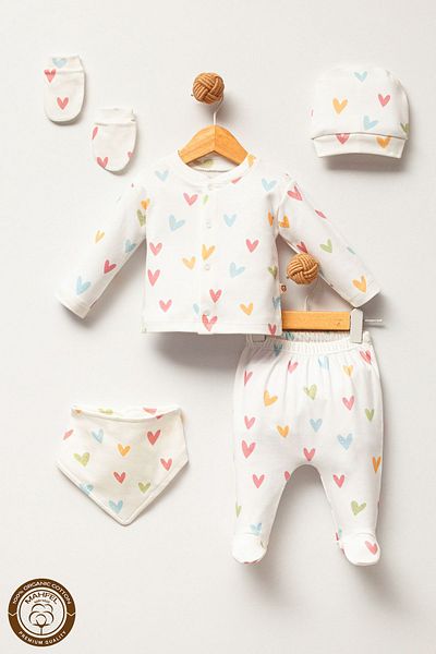MAHFEL Cute Heart Patterned Baby Hospital Exit Set