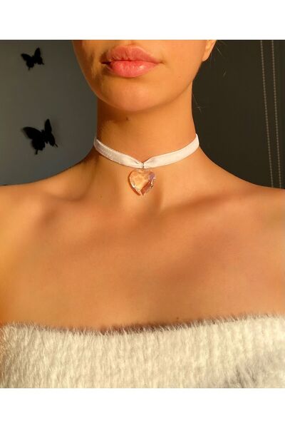 Pinky Lady Şeffaf büyük kalpli kadife choker kolye