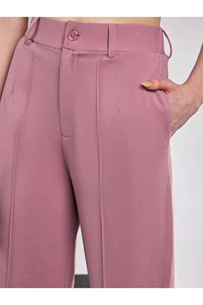 Sassafras By Styli Front Darted Knitted Straight Pants