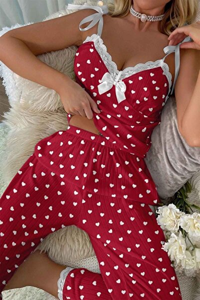 Çeyize dair herşey Costum de pijama Perla cu papion moale pe umeri, inimă roș...