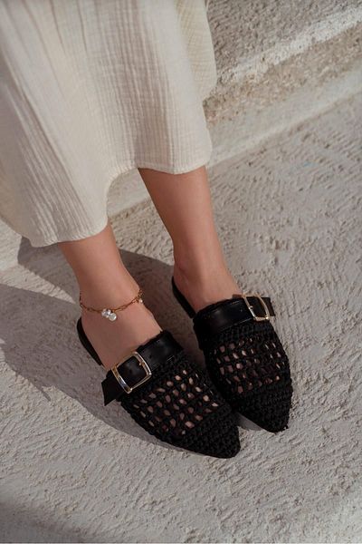 NİŞANTAŞI SHOES Καλύτερες γυναικείες παντόφλες με λεπτομέρεια μαύρης πλεκτής ζώνης με επίπεδη σόλα