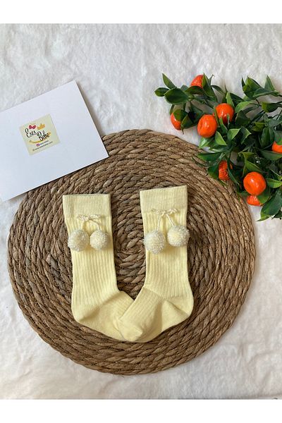 ESES BEBE Below Knee Socks - Light Yellow with Pompom