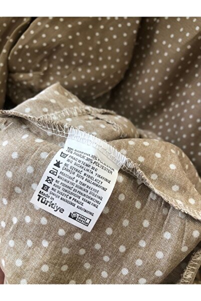 WAPP Μπεζ πουά φόρεμα βισκόζης χιτζάμπ - ρυθμιζόμενη ζώνη και λεπτομέρεια μπροστινού κουμπιού