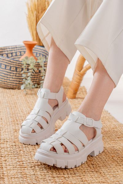 GNY AYAKKABI Sandals