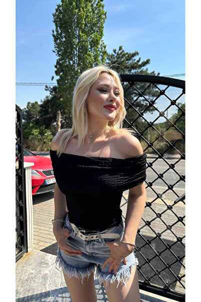 Zechka Μαύρη γυναικεία μπλούζα με γιακά Madonna - ZCKSA318