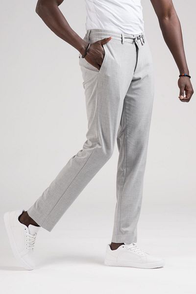 AKÇAYLAR Slimfit Jogger Παντελόνι - Επίπεδο ύφασμα με ελαστική μέση και κλωστή