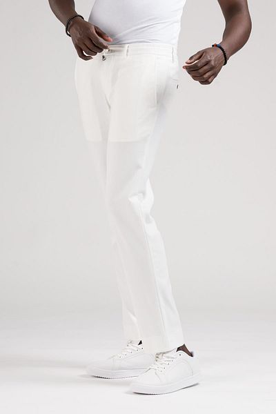 AKÇAYLAR Slimfit Jogger Παντελόνι - Επίπεδο ύφασμα με ελαστική μέση και κλωστή