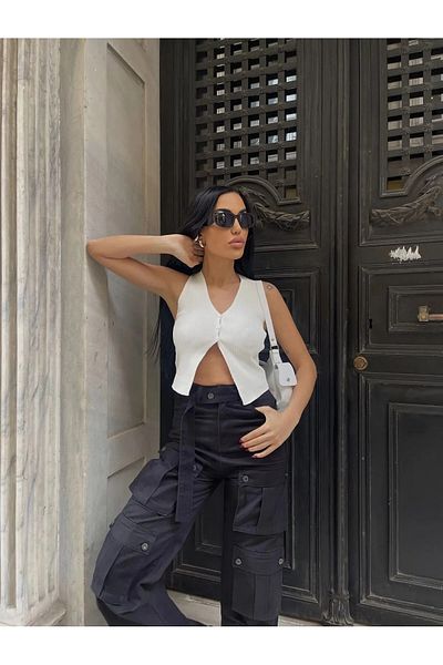 Le Savu White Button Detailed SHILSEE Women's Crop Vest