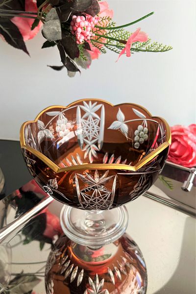DECOSTYLE Gold Embroidered Colorful Grape Decor - Daisy Cut Hand and Mouth Sugar Bowl