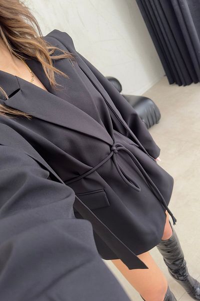 Solena Kurtka damska New Season z paskiem i oversize