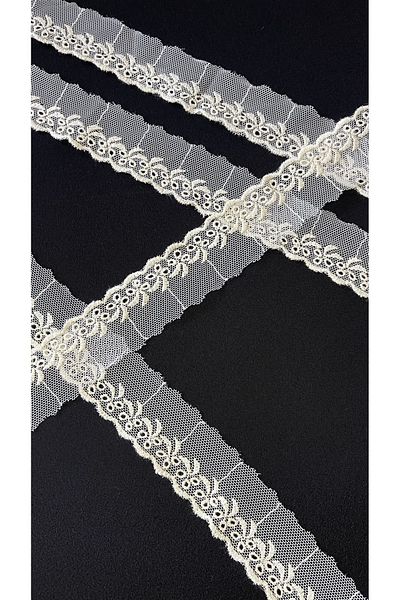 Ozpas 9.5m Cream Colored Tulle Strip - 3.5cm Edge