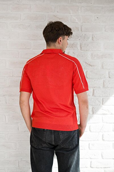 AKÇAYLAR Мікрофіламентна тканина, блискавка, поло-комір, облягаючий крій, футболка