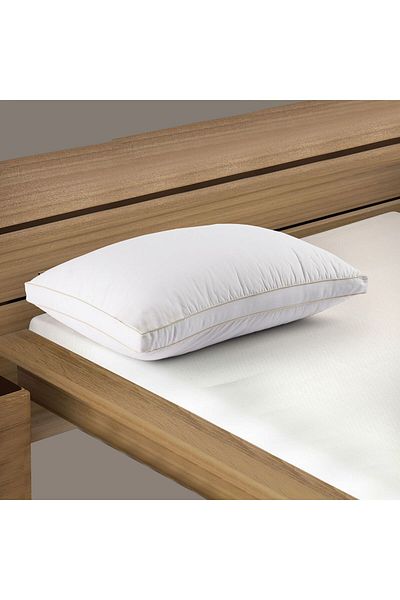 In House Microfiber Prime Hotel Pillow With Double Golden Line - 90x50 Cm