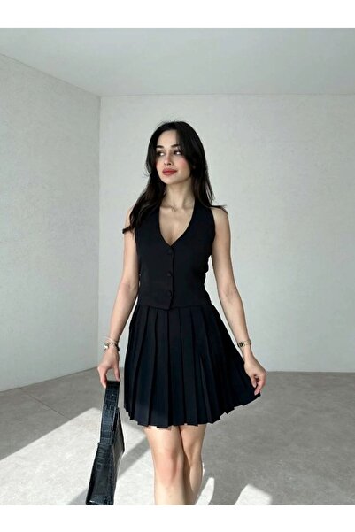 Rabia Çelik Kadın Piliseli İkili Etekli Siyah Takım