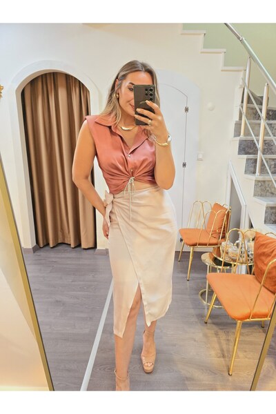 Butik Pudra Rengi Kapaklı Etek