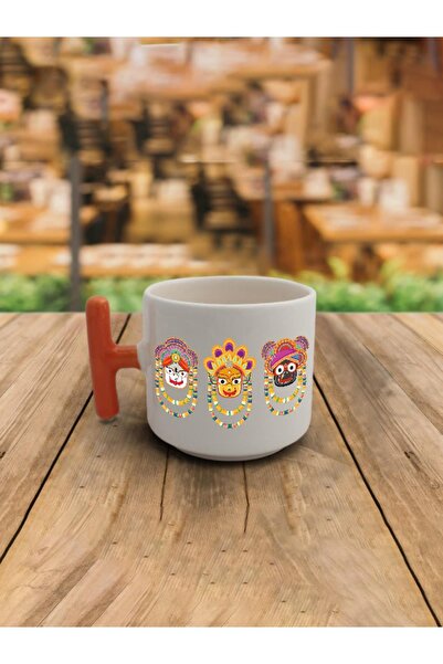 Kırtasiye Ofisi كوب لاتيه بأوجه مختلفة ومطبوع على شكل حرف T مع مقبض برتقالي