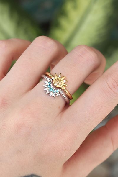 Moka Shopin Set of 2 Adjustable Brass Zircon Stone Dating Rings