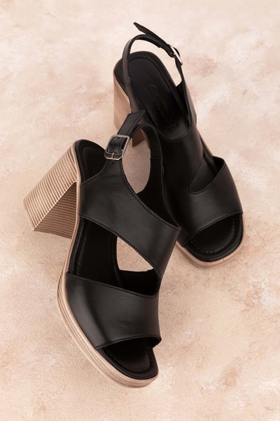 Gondol Дамски сандали на ток от естествена кожа TLH.920