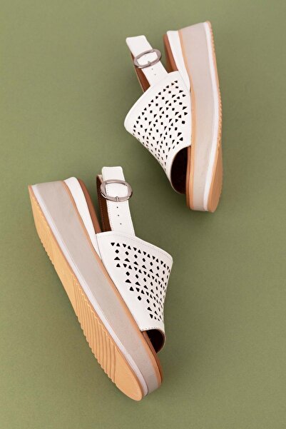 Gondol Жіночі босоніжки з натуральної шкіри на платформі Mlk.5353