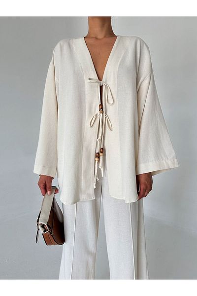 Laluvia Kimono- und Leinenset – Natürliches Perlendetail