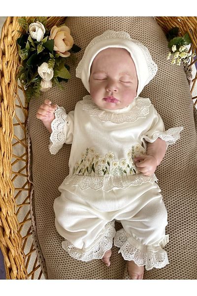 Mama Miel Baby Summer Daisy Embroidery and Scallop Detailed Short Sleeve Newborn Jumpsuit and Hat without Booties
