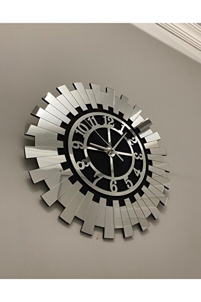 Tuba Design Küçük Dekoratif Duvar Saati 35x35 Cm Şık Türkçe Rakamlı Siyah Mdf Üzeri Gümüş Aynalı Pleksi
