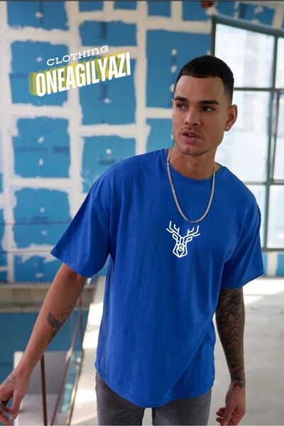 oneagılyazı تي شيرت مطبوع عليه غزال كبير الحجم