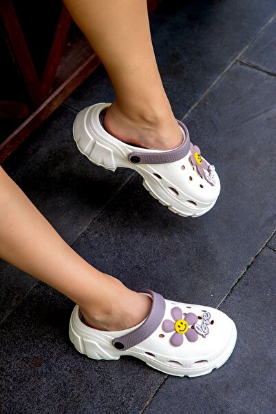 SOHO 19345-ös modell bézs-mink női papucs