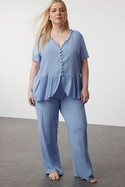 Trendyol Curve V-Neck Blue Buttoned Pajamas Set - TBBSS24AI00062
