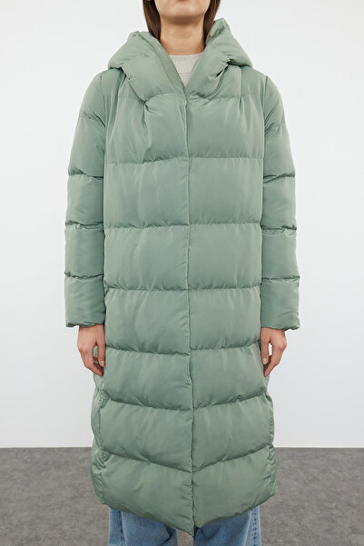 Trendyol Collection Vízlepergető hosszú steppelt kabát - világos khaki oldalsó pattintással TWOAW24MO00044