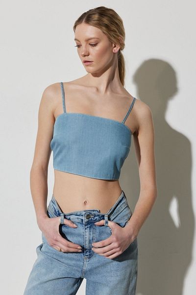 WRANGLER Hellblaue Jeans-Crop-Bluse mit normaler Passform und normalen Trägern