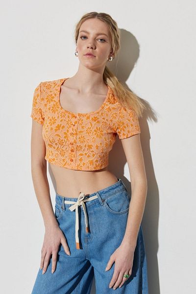 WRANGLER Orangefarbene Crop-Bluse mit normaler Passform und Rundhalsausschnitt