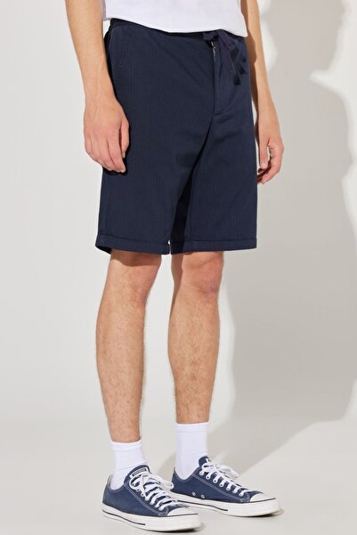 Lee Regular Fit Normal Kesim %100 Pamuk Normal Bel Lacivert Chino Şort