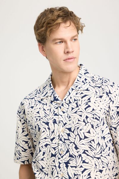 WRANGLER Relaxed Fit Wide Cut Short Sleeve 100% Cotton Navy Blue Shirt