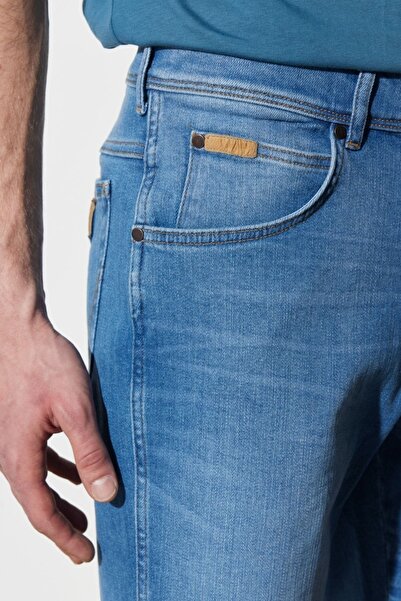 WRANGLER Regular Fit Normal Kesim Normal Bel Açık Mavi Esnek Jean Kot Şort