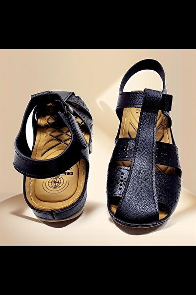 GEZER Adjustable Closed Women's Sandals with Velcro for Daily Use