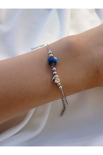 Eylülün Takısı Women's Silver Color Navy Blue Stone Heart Bracelet