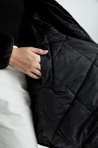 DeFacto Pohodlný střih z umělé kožešiny - A0614ax23wn