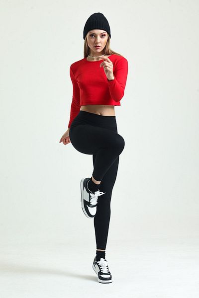 Domoda Red Crew nyakú, bordázott camisole hosszú ujjú kötött blúz