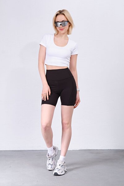 Domoda Flexible and Comfortable Black Push-up Sports Shorts - Pocket and Cot Stitch @padova