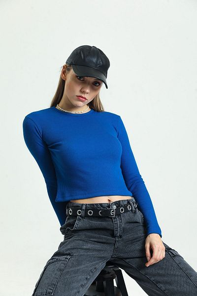 Domoda Saks Crew Neck bordázott camisole hosszú ujjú kötött blúz