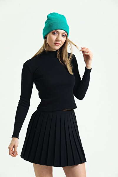 Domoda Černá žebrovaná košilka s dlouhým rukávem, pletená halenka