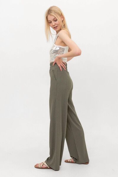 Domoda Menta elasztikus derék széles szárú dupla zsebes ráncos női nadrág